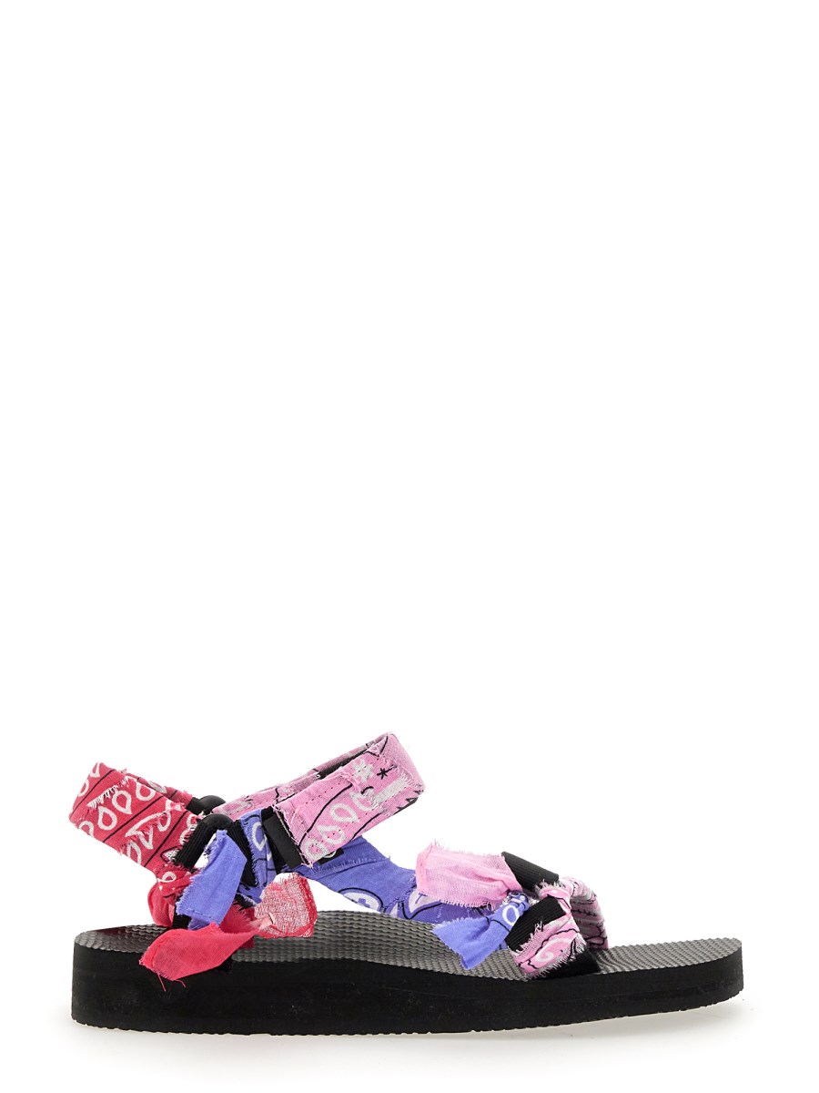 ARIZONA LOVE TREKKY SANDAL WITH PAISLEY PATTERN Eleonora Bonucci