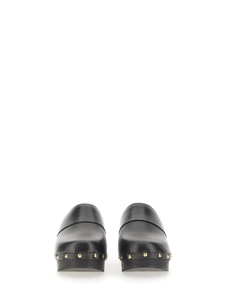 サンダル・ミュール aeyde Bibi Clogs - Aeyde - Butter - Leather Aeyde Bibi Clogs - Butter - Leather In Yellow | ModeSens