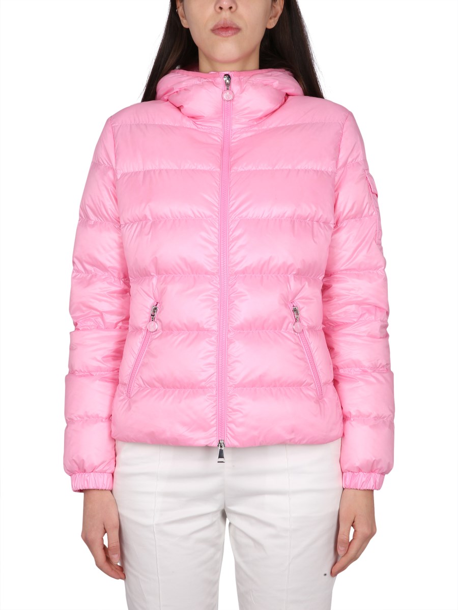 Piumino hotsell moncler leggero