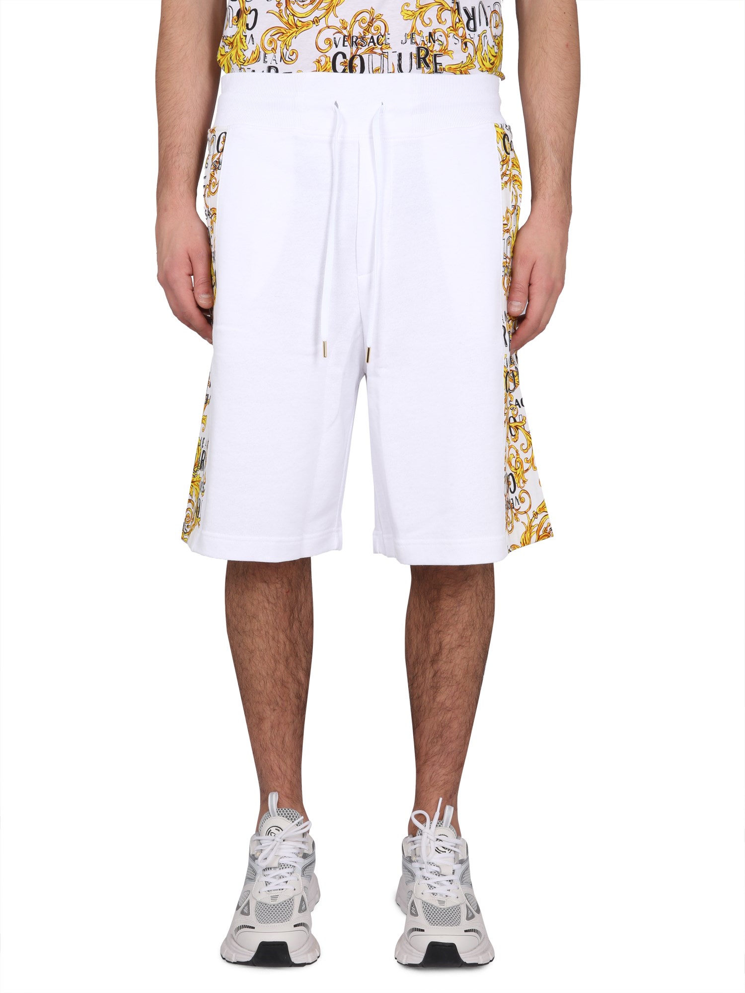 Versace Jeans Couture Bermuda With Logo In White