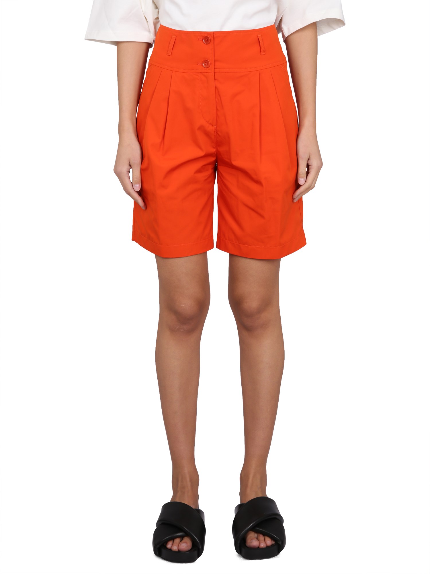 Shop Aspesi Cotton Poplin Shorts In Orange