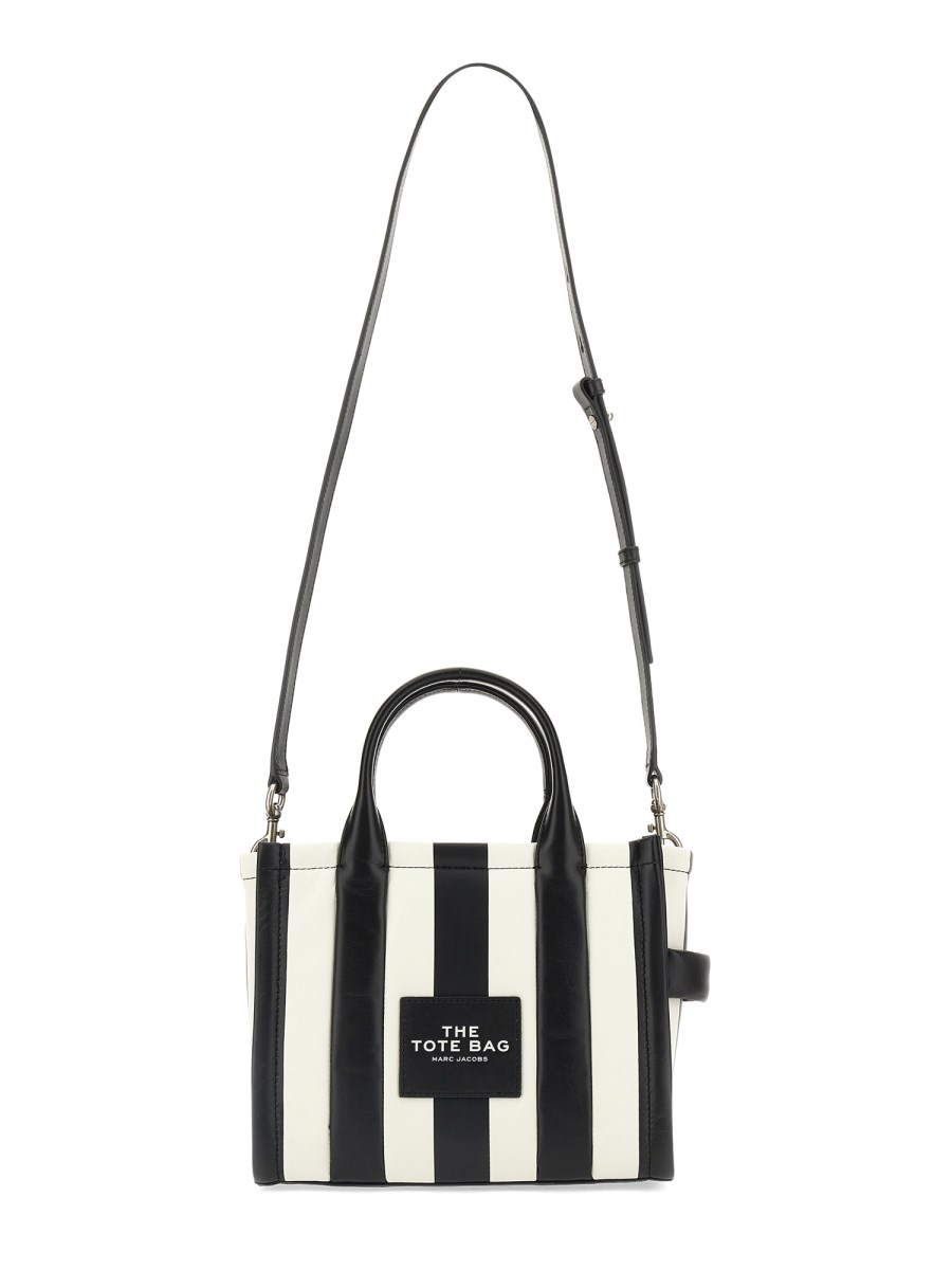 MARC JACOBS - LEATHER THE BUCKET BAG - Eleonora Bonucci