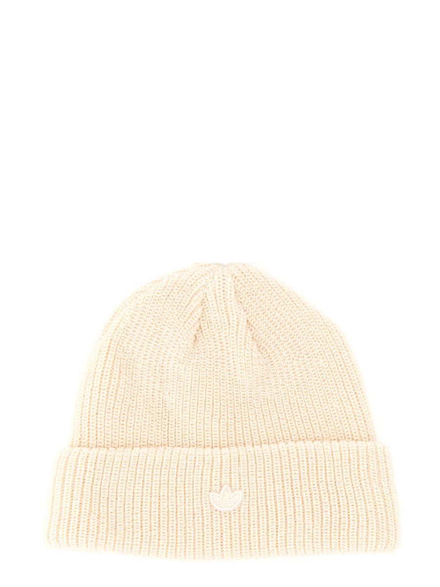 adidas beanie shorty