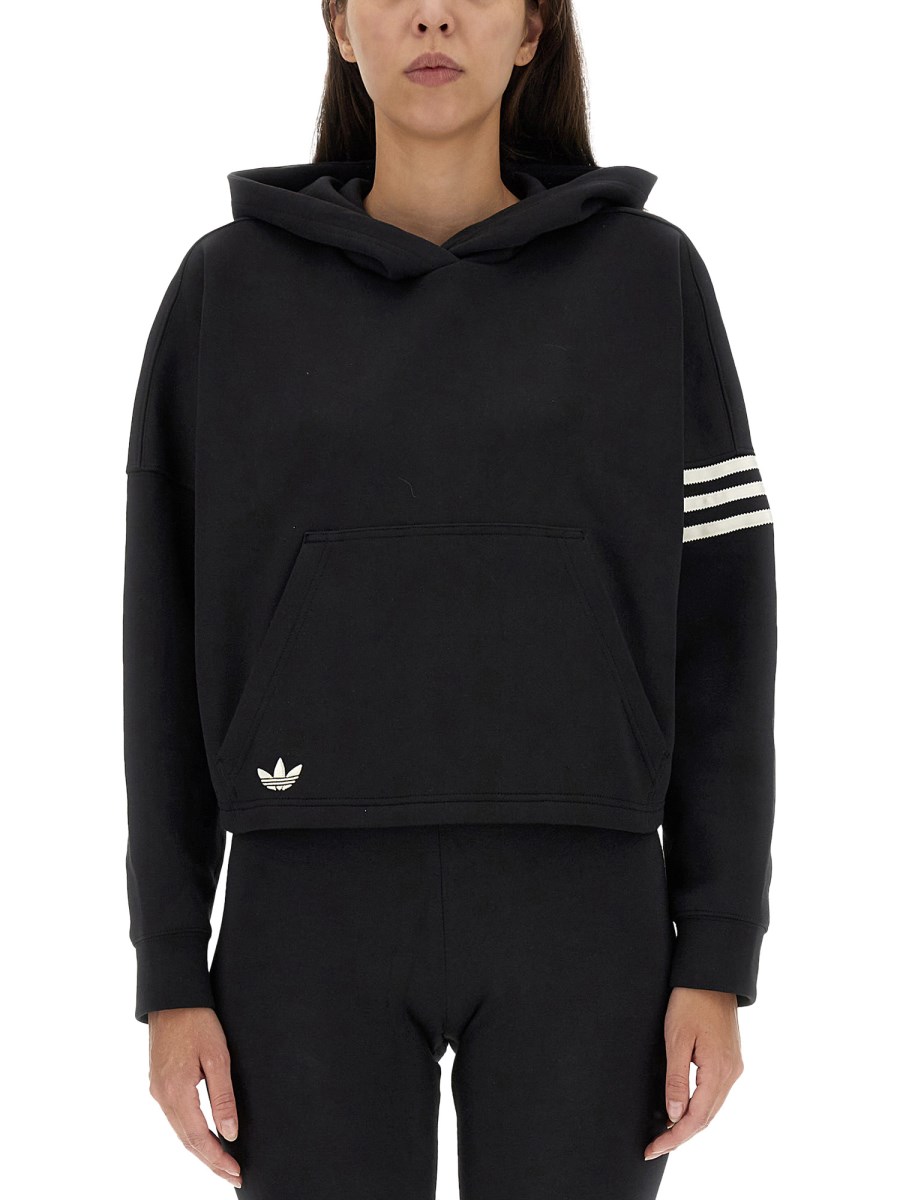 Adidas originals tech trefoil best sale cropped sweatshir