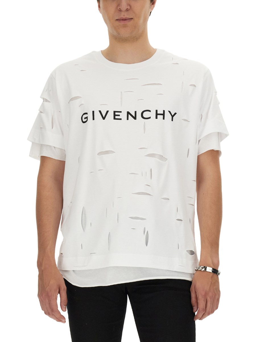 GIVENCHY T SHIRT WITH LOGO Eleonora Bonucci