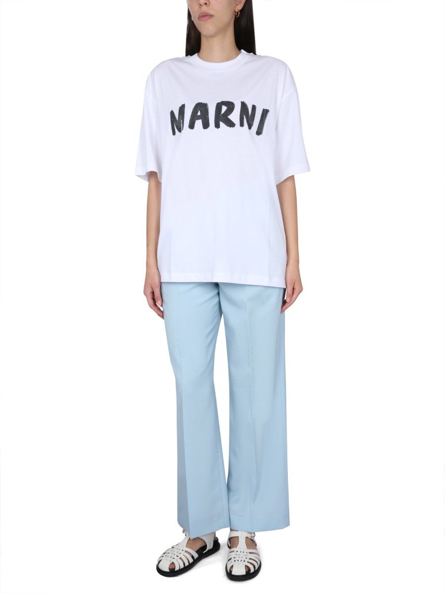 T-SHIRT CON STAMPA LOGO