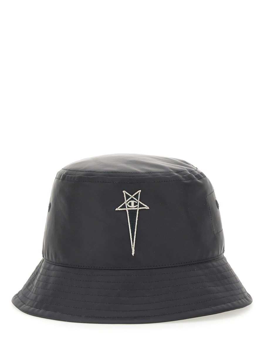 CHAMPION X RICK OWENS - NYLON BUCKET HAT WITH LOGO - Eleonora Bonucci