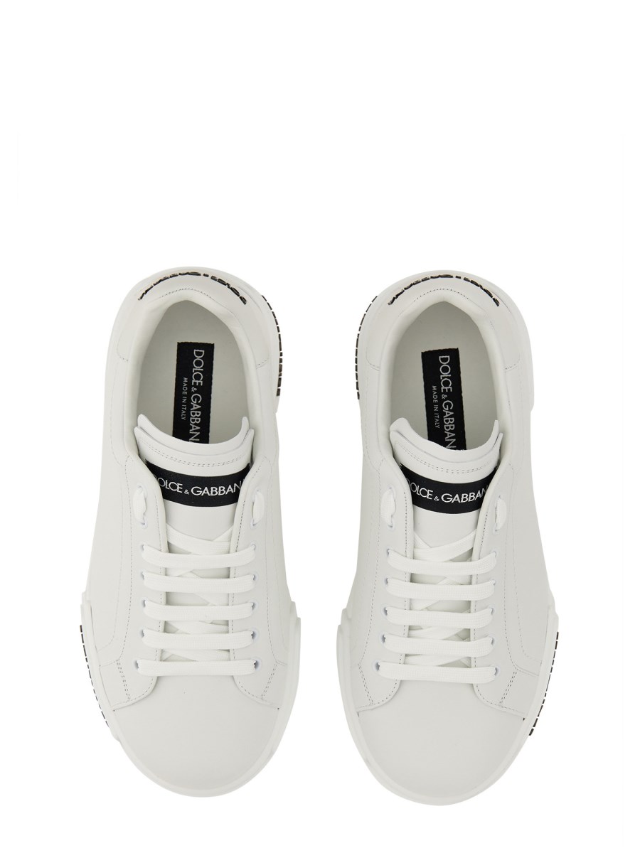 SNEAKER TOY