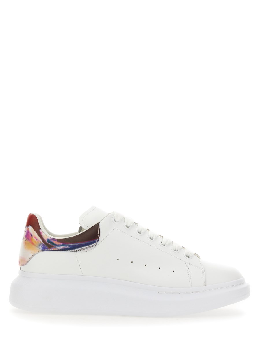 SNEAKER LARRY 
