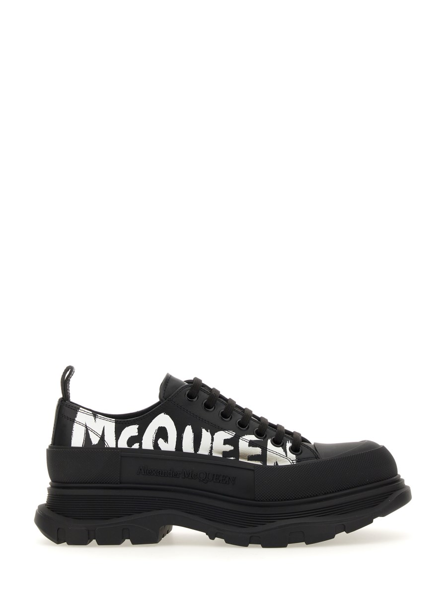 ALEXANDER McQUEEN TREAD SLICK LEATHER LACE UP SHOE Eleonora Bonucci