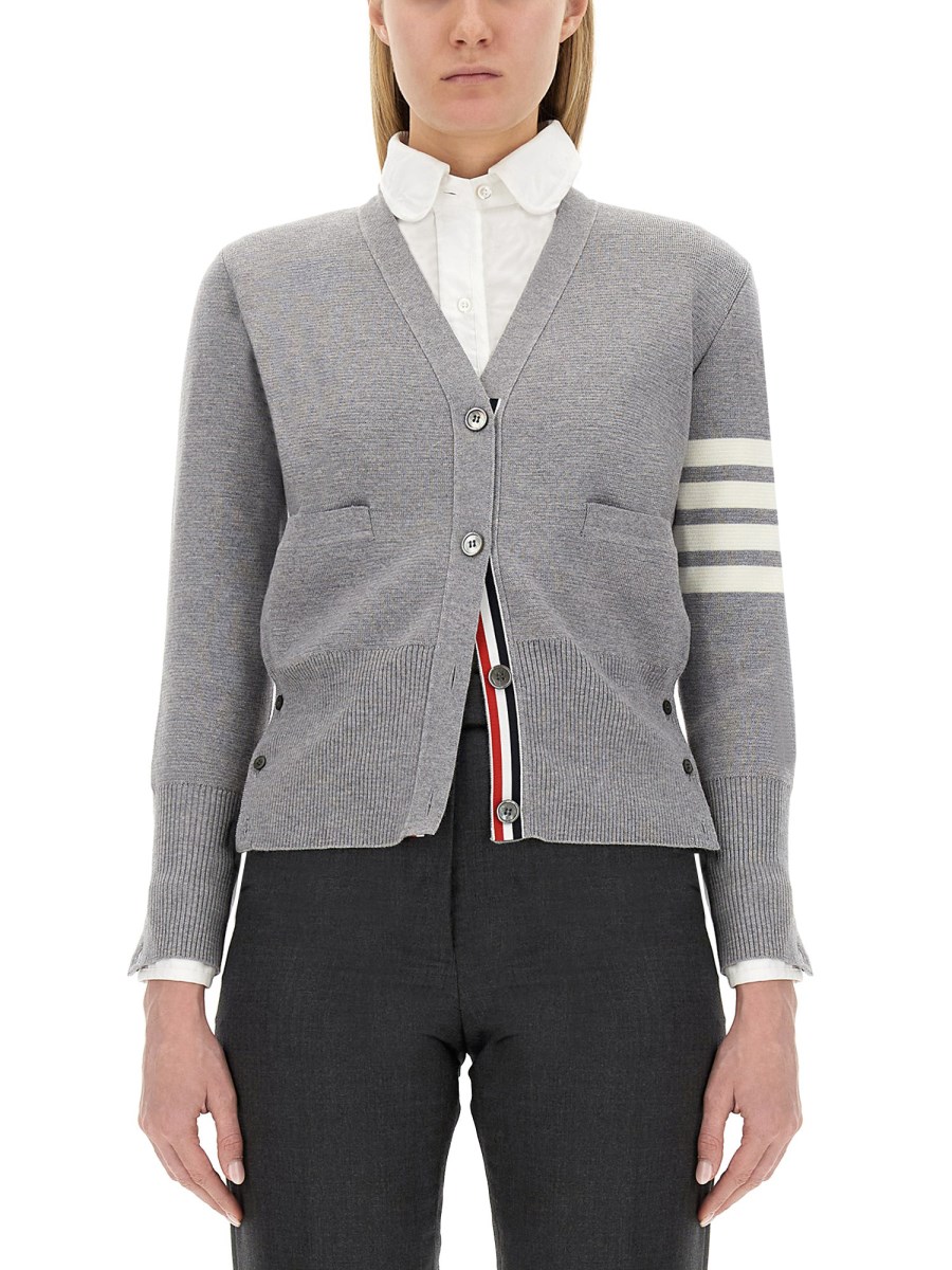 CARDIGAN CON SCOLLO A V