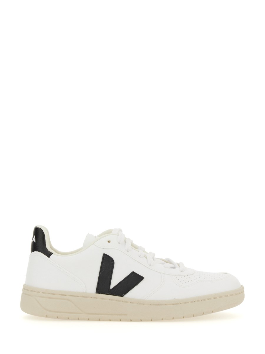 VEJA SNEAKER V-10 IN PELLE