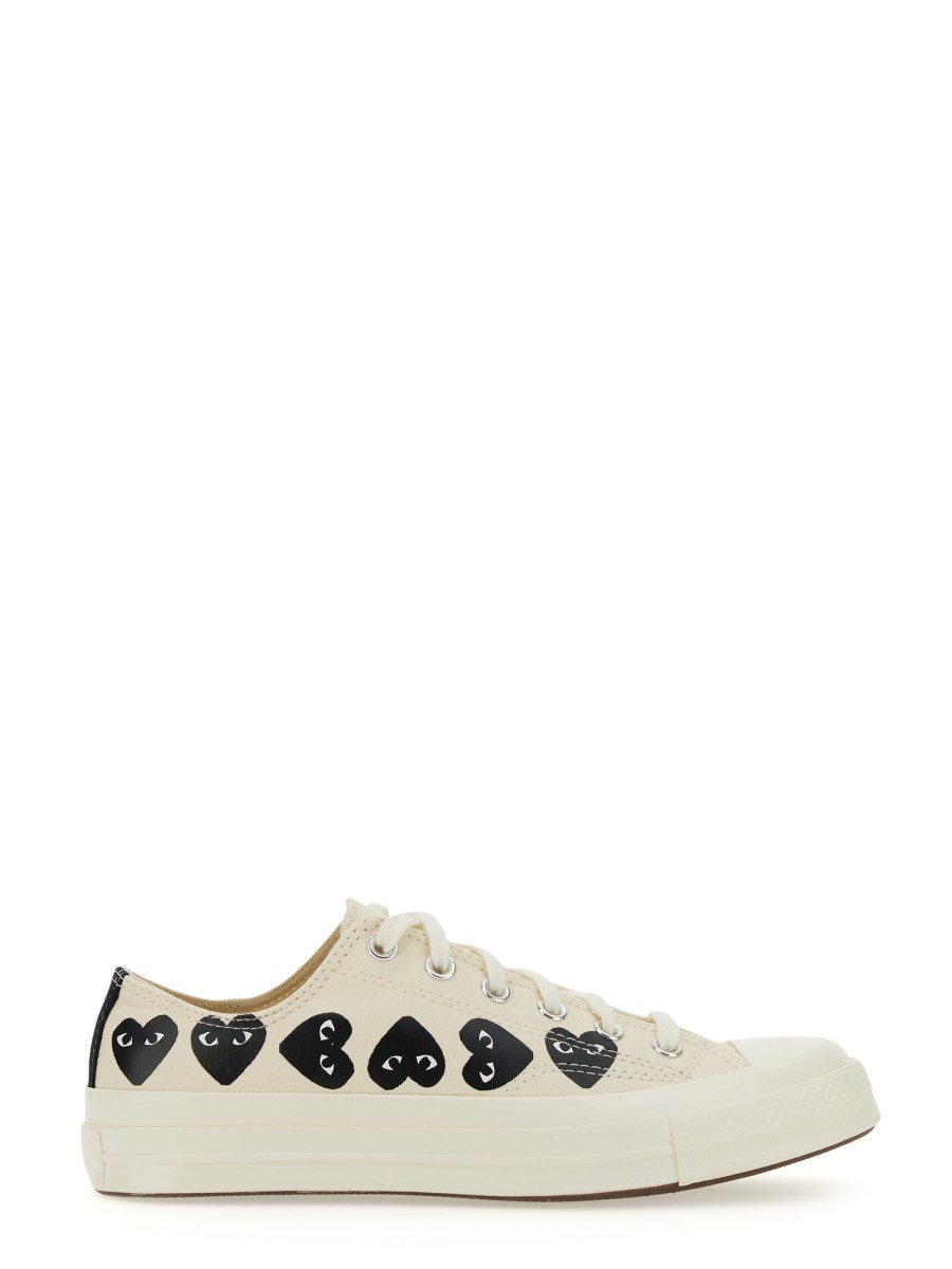 Comme des garcons hot sale converse retail