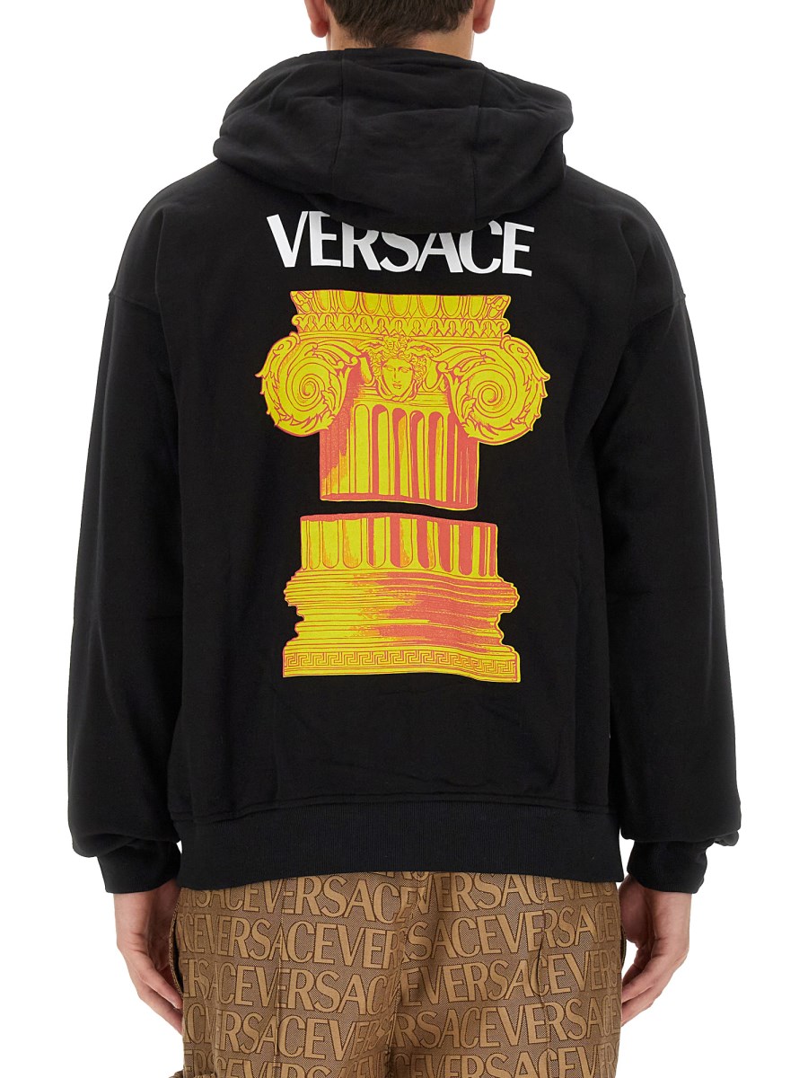 Versace on sale hoodie gold