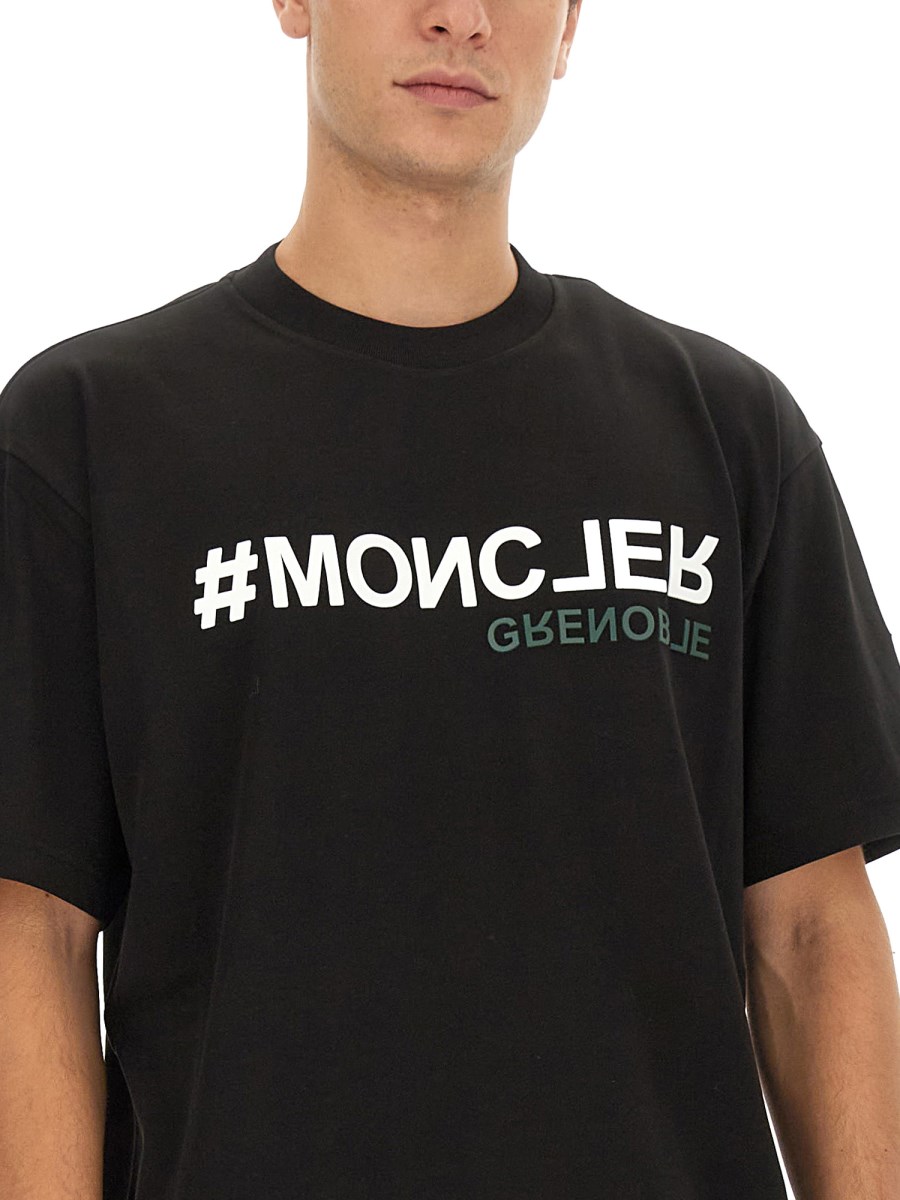 MONCLER GRENOBLE - COTTON JERSEY T-SHIRT WITH LOGO PRINT MONCLER GRENOBLE - COTTON JERSEY T-SHIRT WITH LOGO PRINT