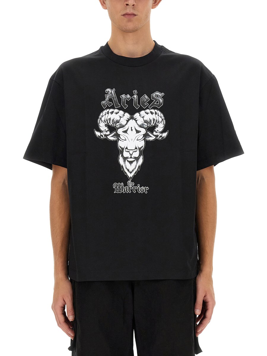 Givenchy taurus t clearance shirt