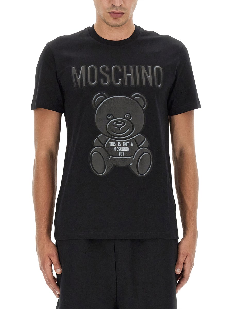 Moschino bear deals t shirt