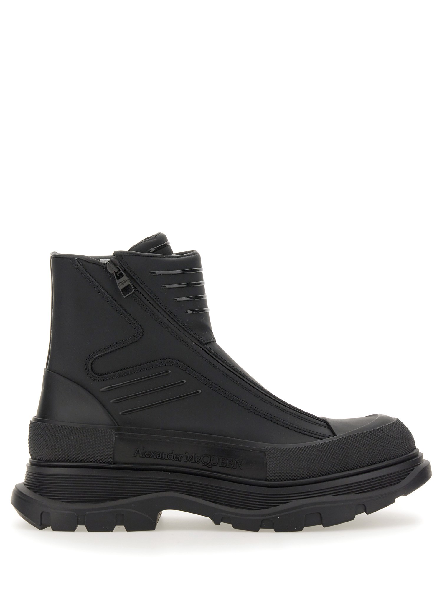 Alexander Mcqueen Tread Slick Motorcycle Boot In Black
