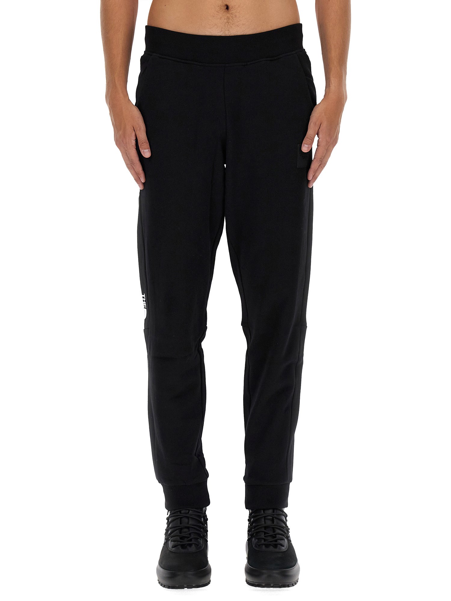 The North Face Jogging Pants With Logo In Black