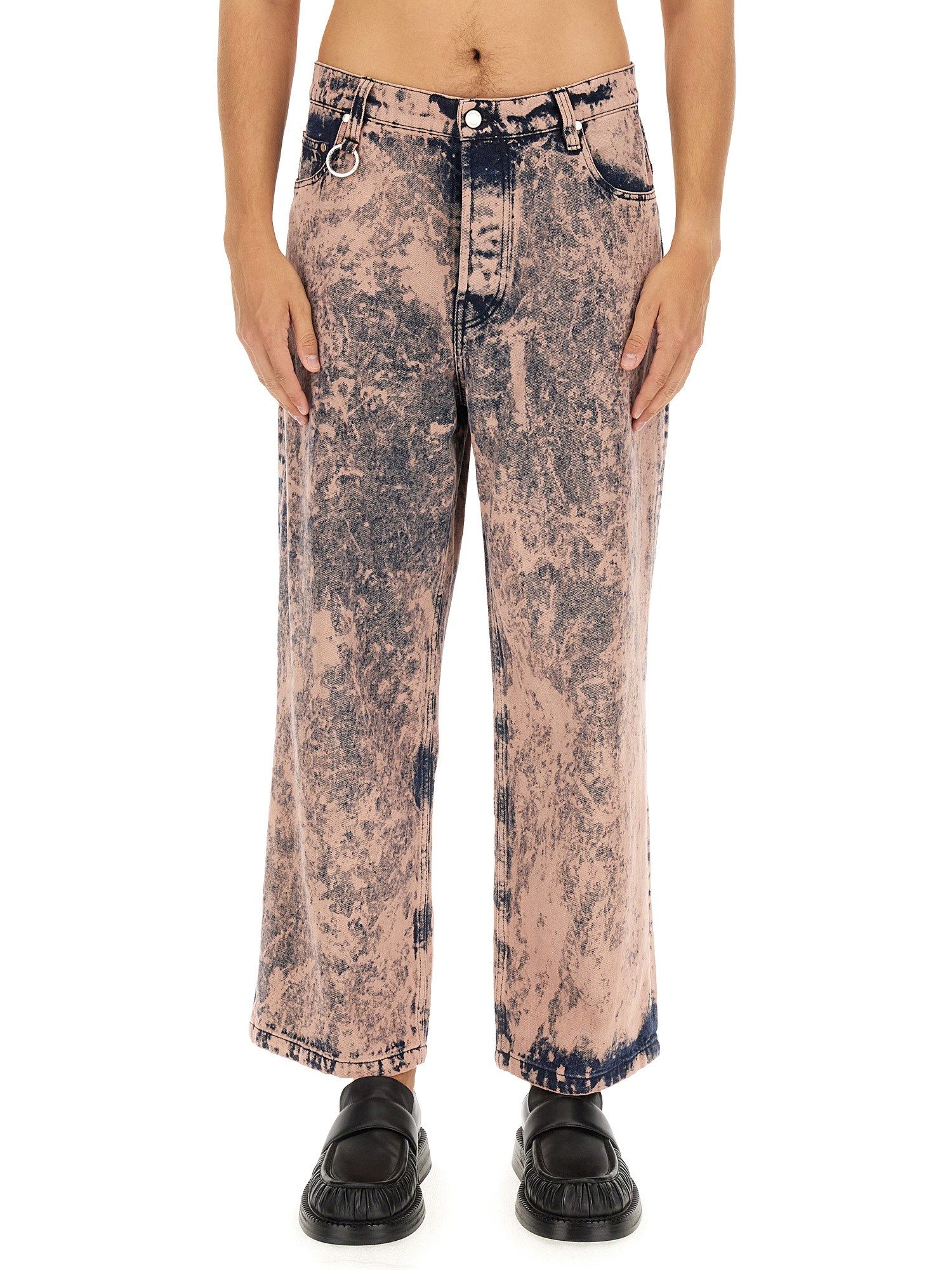 Shop Etudes Studio District Overdyed Jeans In Pink
