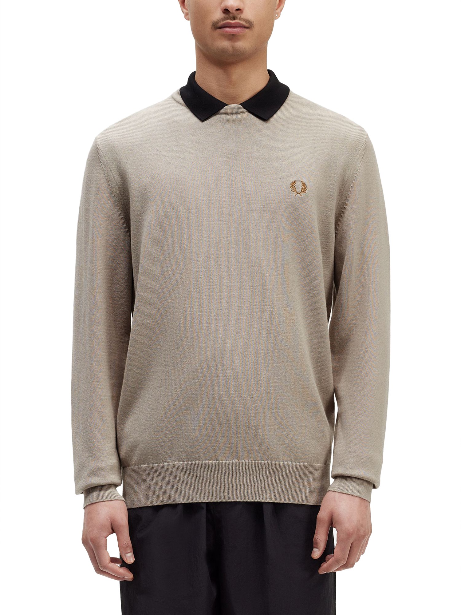 fred perry jersey with logo
