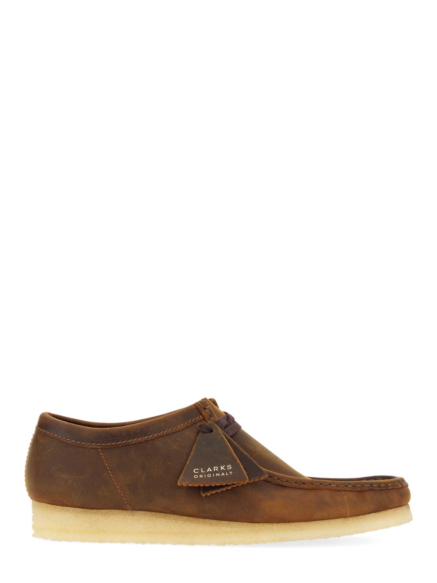 Brown leather hotsell wallabee clarks