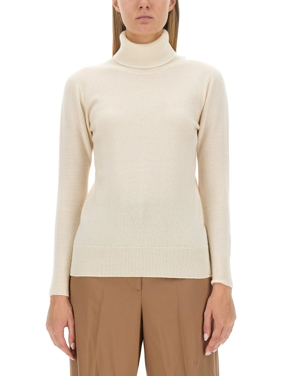 Slim fit hot sale cashmere sweater