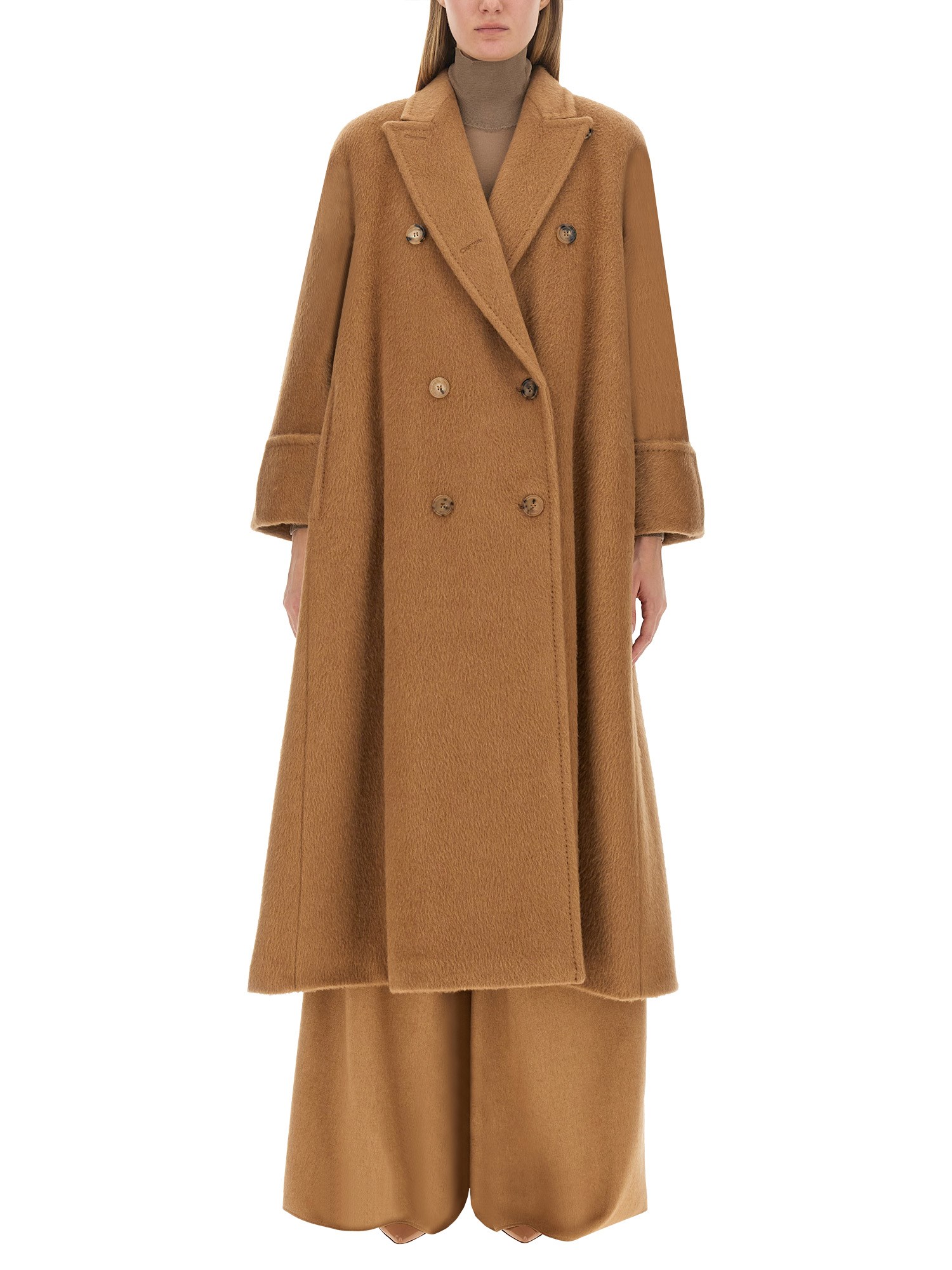 Max Mara Double-breasted Long Coat In Beige