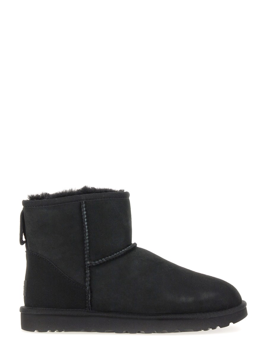 Ugg hot sale rea boot