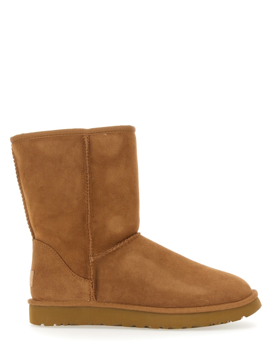 UGG SCARPA CLASSIC SHORT II IN PELLE