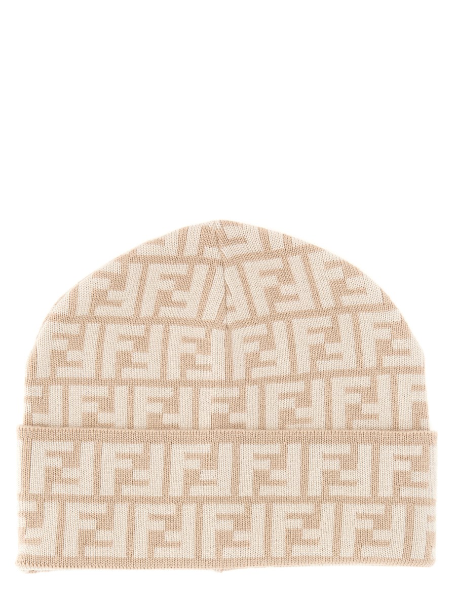 Fendi beanie outlet