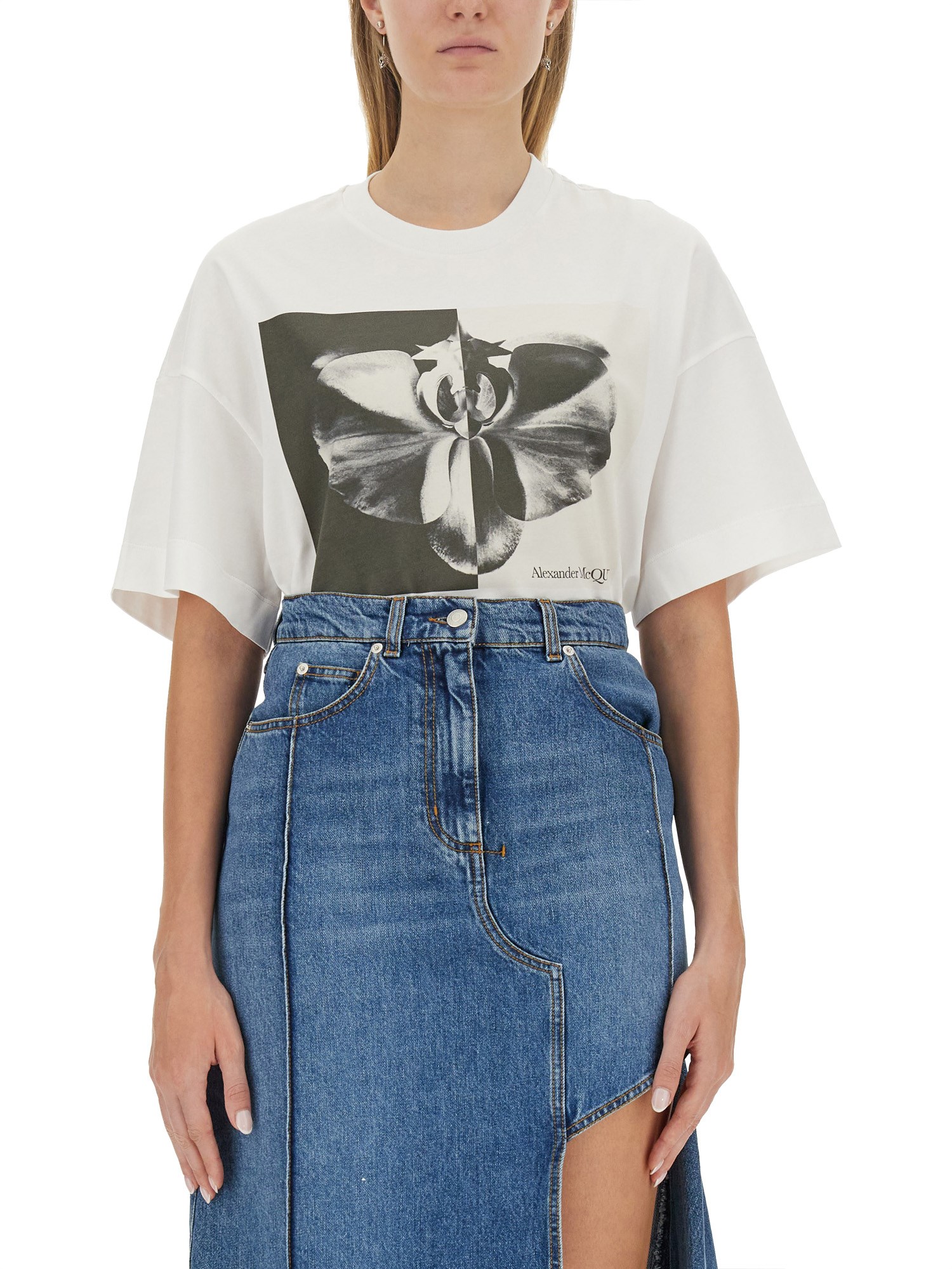 Shop Alexander Mcqueen Photographic Orchid T-shirt In Multicolour