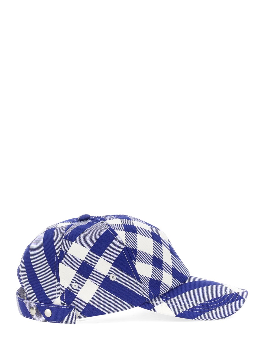 CAPPELLO DA BASEBALL CON MOTIVO TARTAN