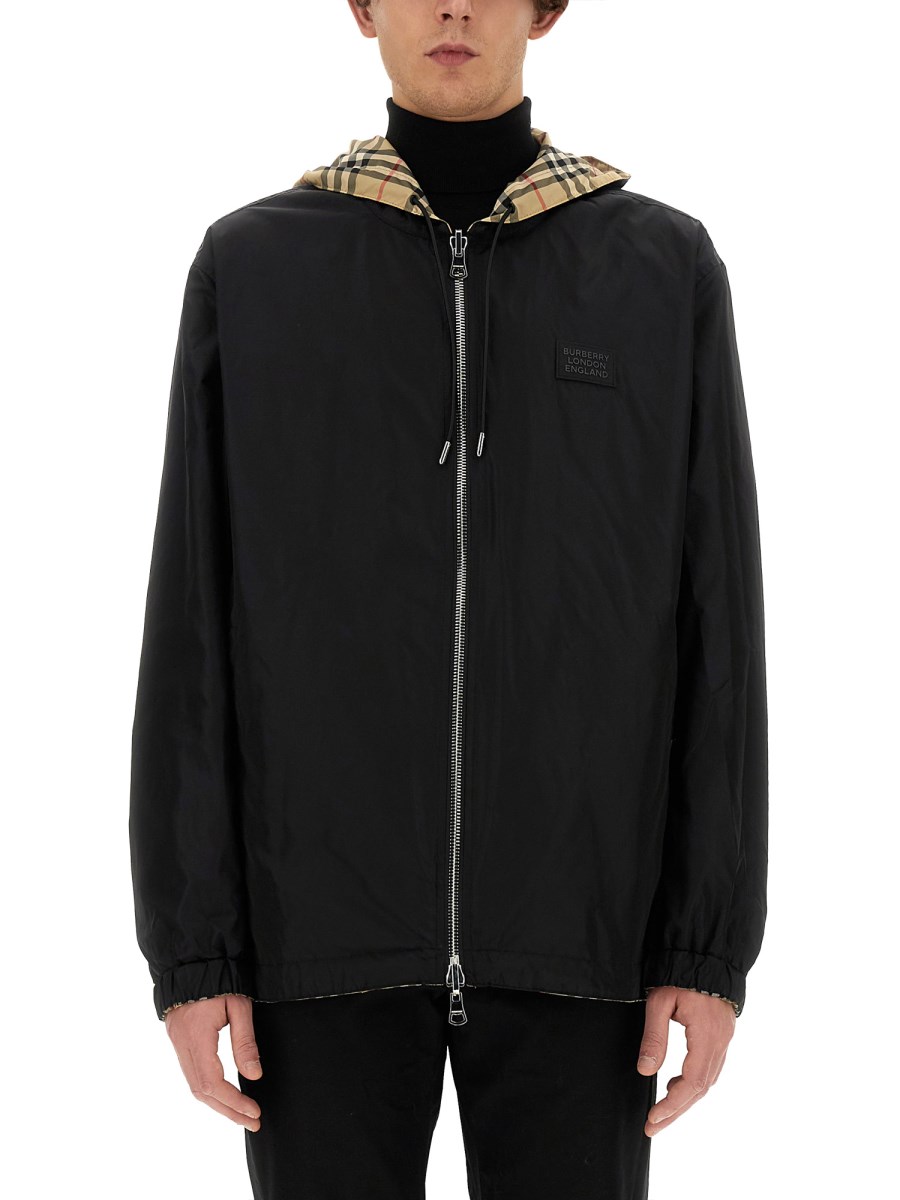 Burberry wind jacket on sale