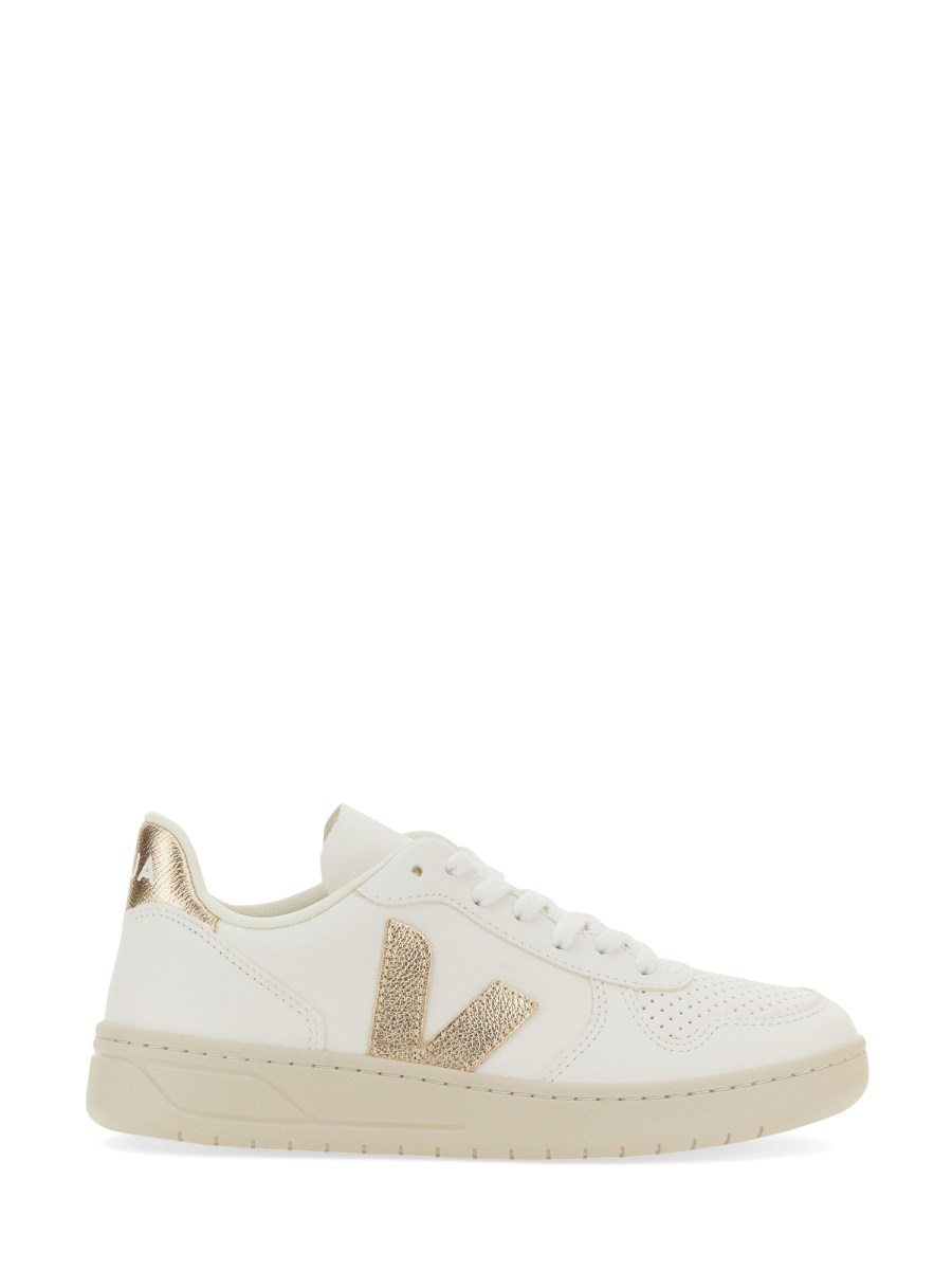 VEJA SNEAKER V-10 IN PELLE