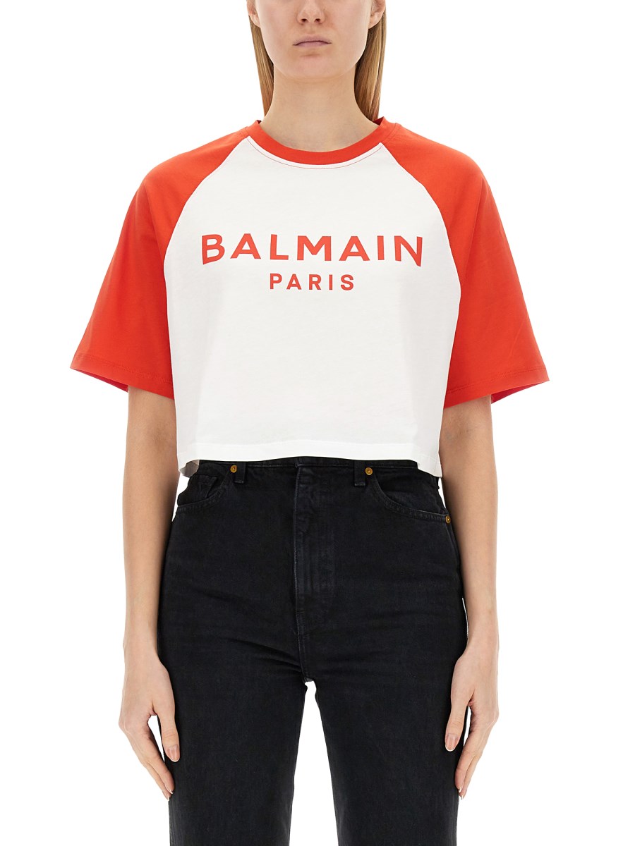 BALMAIN T-SHIRT CROPPED CON LOGO