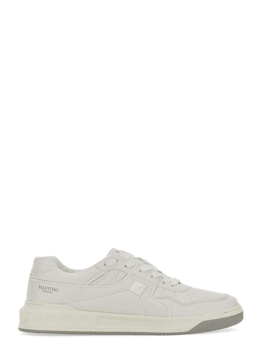 VALENTINO GARAVANI SNEAKER "LOW-TOP ONE STUD" IN NAPPA