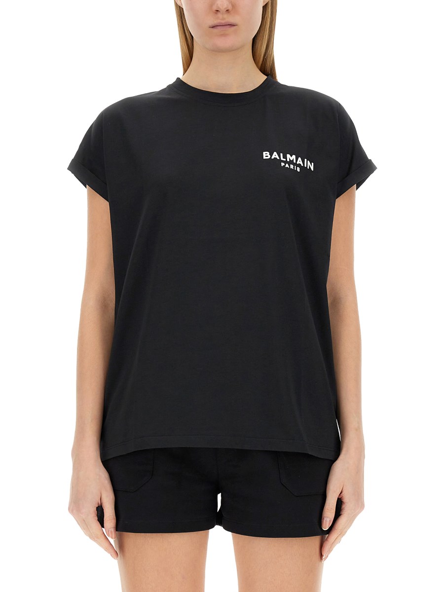 BALMAIN T-SHIRT CON LOGO FLOCCATO