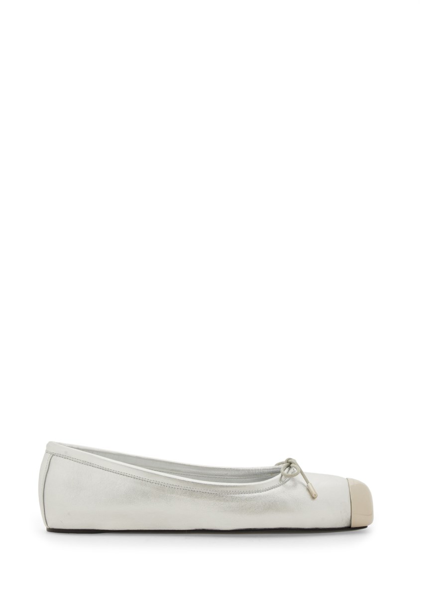 ALEXANDER McQUEEN BALLERINA IN PELLE