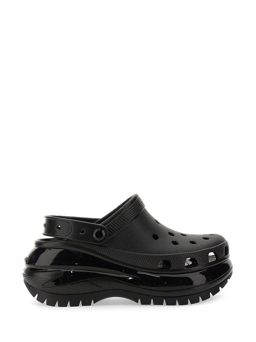 Super deals cheap crocs