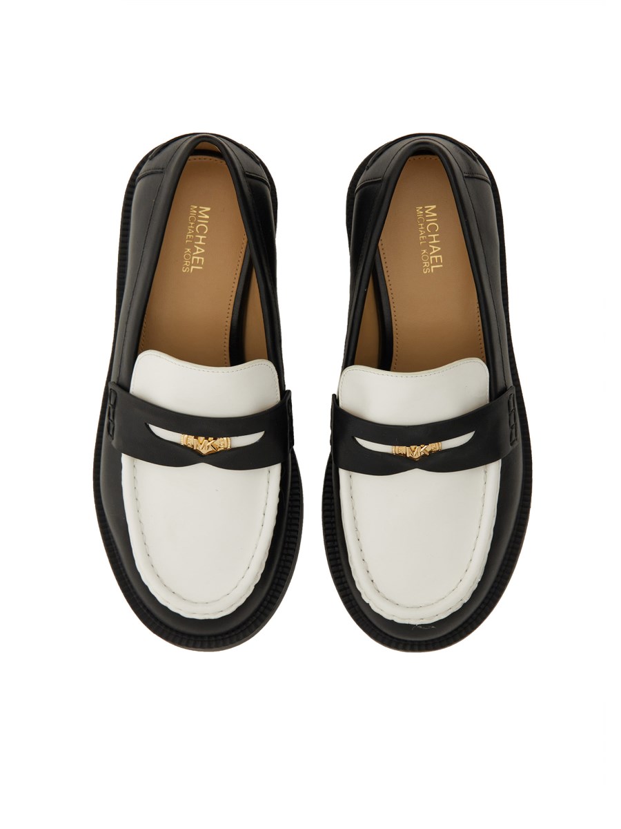 MOCASSINO CON MONETA 