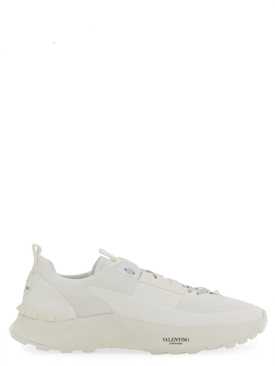 SNEAKER LOW TOP TRUE ACT