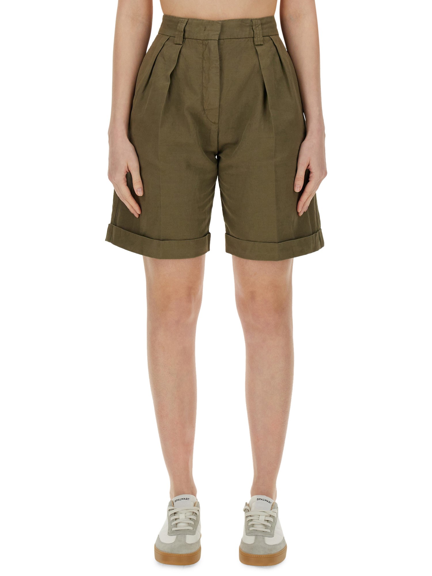 Aspesi Tailored High-waisted Cotton-linen Shorts With Pleated Front In Military Green