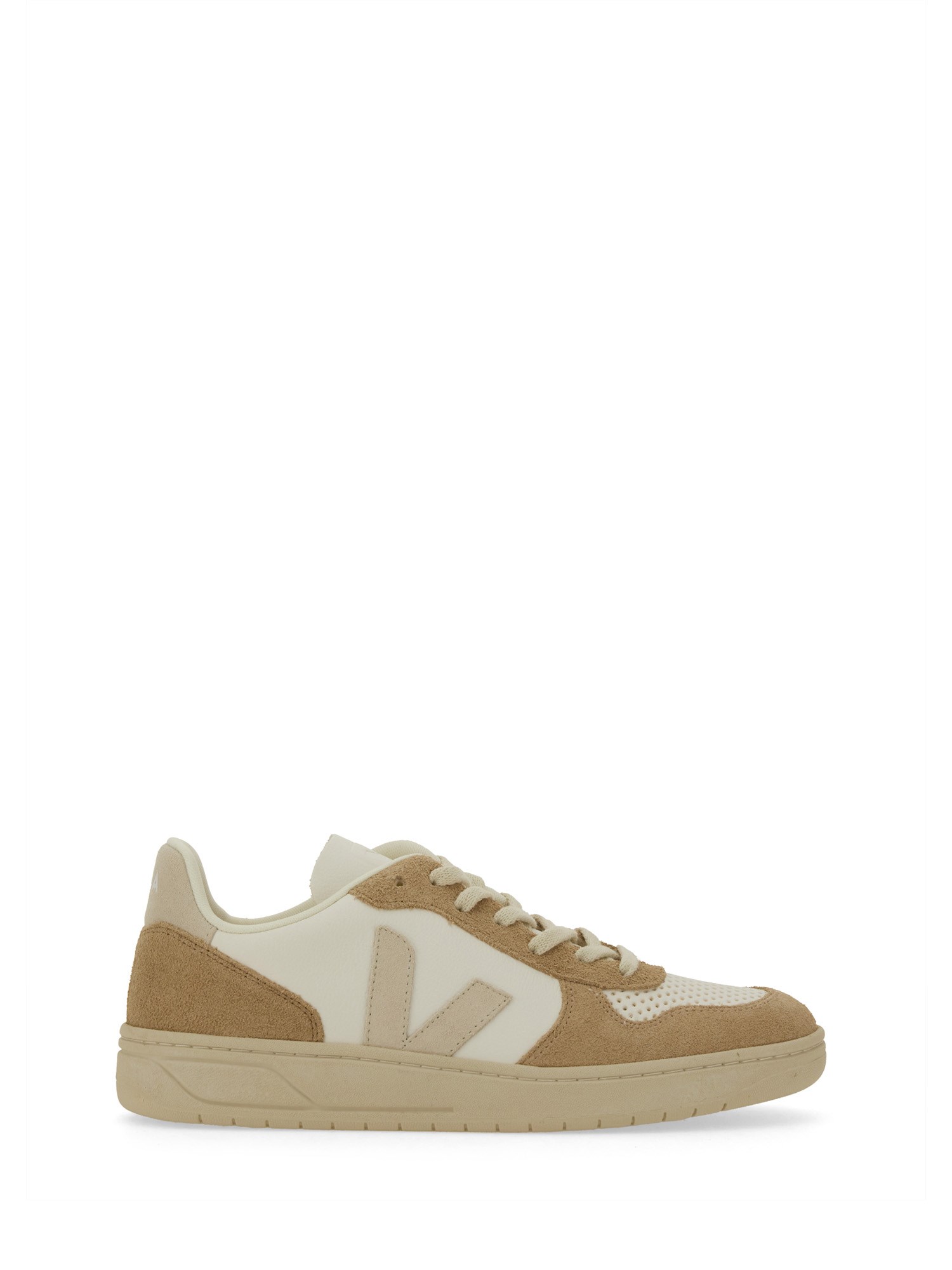 Veja V10 Low-top Sneakers In White