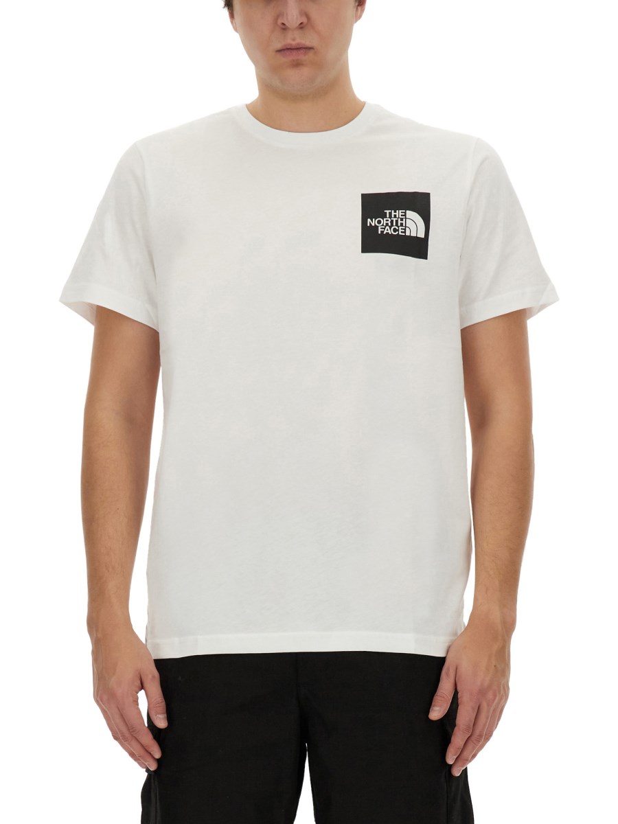 THE NORTH FACE T-SHIRT IN JERSEY DI COTONE CON LOGO