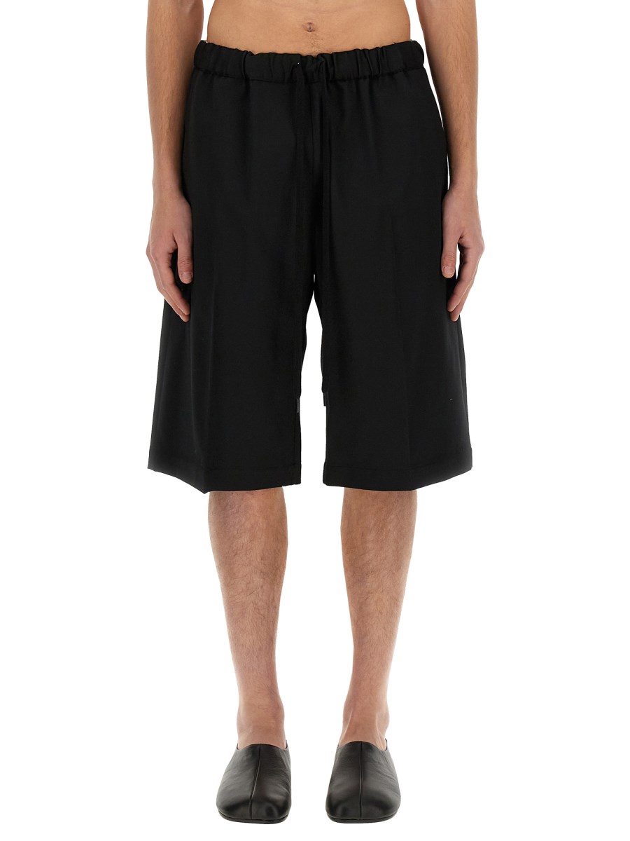 パンツ MM6 Maison Margiela BERMUDA (S62MU0069M30018) MM6 MAISON MARGIELA - BAGGY BERMUDA SHORTS IN COOL WOOL