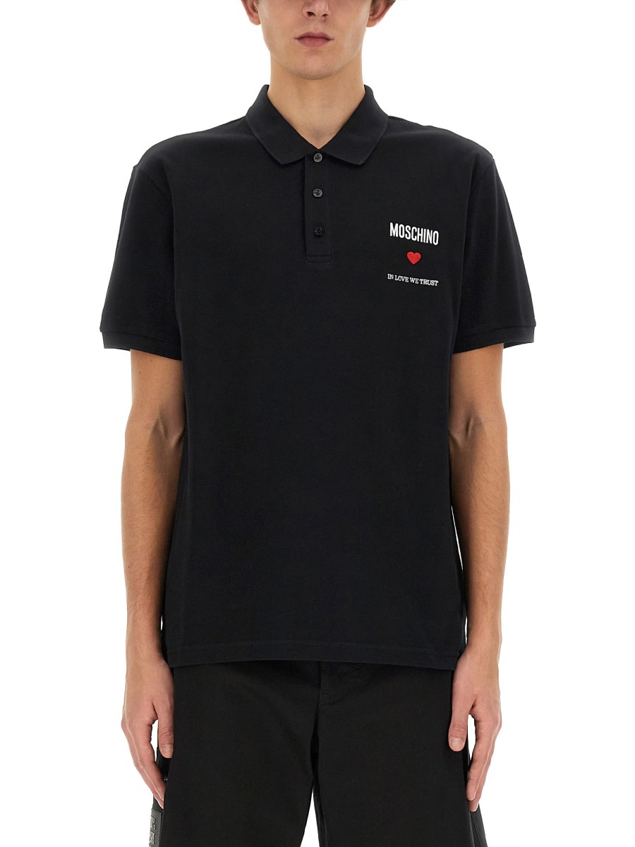 MOSCHINO POLO CON LOGO