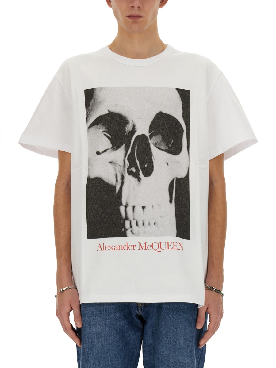 T-SHIRT CON STAMPA SKULL 