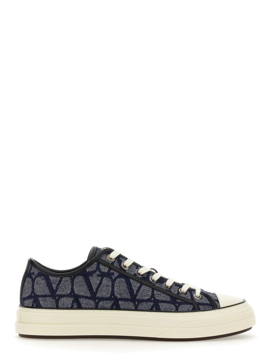 VALENTINO GARAVANI SNEAKER LOW-TOP TOTALOOP IN TESSUTO JACQUARD TOILE ICONOGRAPHE CON EFFETTO DENIM