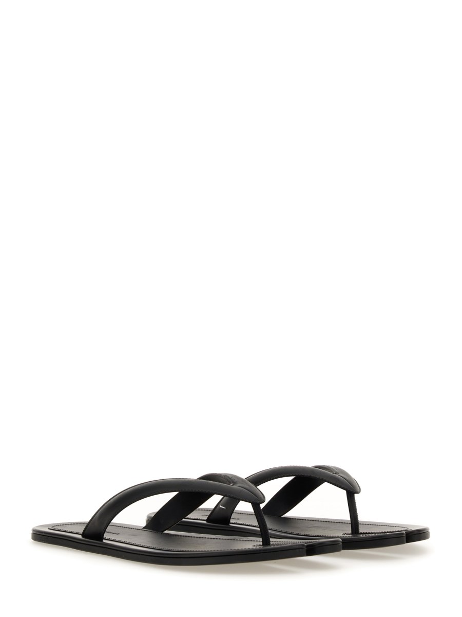 靴 Maison Margiela Tabi Thong Sandal Maison Margiela - Tabi leather thong sandals Maison Margiela